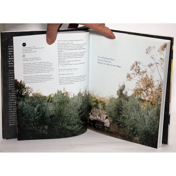 WILD MEDITERRANEAN New Plan for Healthy Gut, Stella Metsovas 2017 HC/DJ Cookbook - Picture 6 of 14